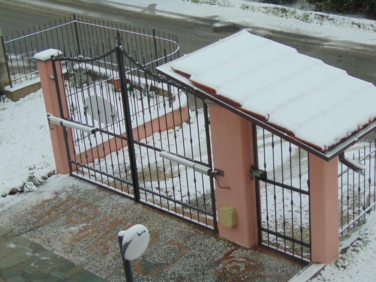 Appartamenti Ca'Melia Sarzana Exterior foto